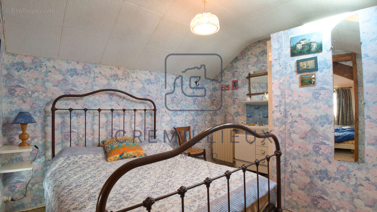 Maison à GUILHERAND-GRANGES