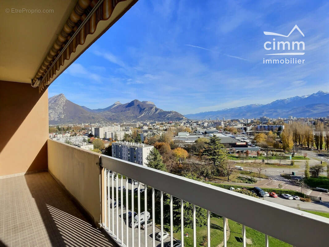 Appartement à SEYSSINET-PARISET