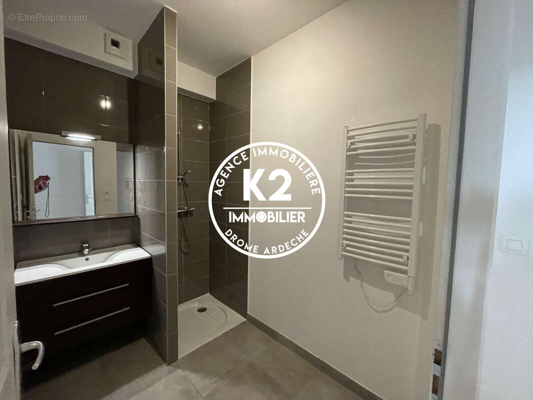 Appartement à MONTELIMAR