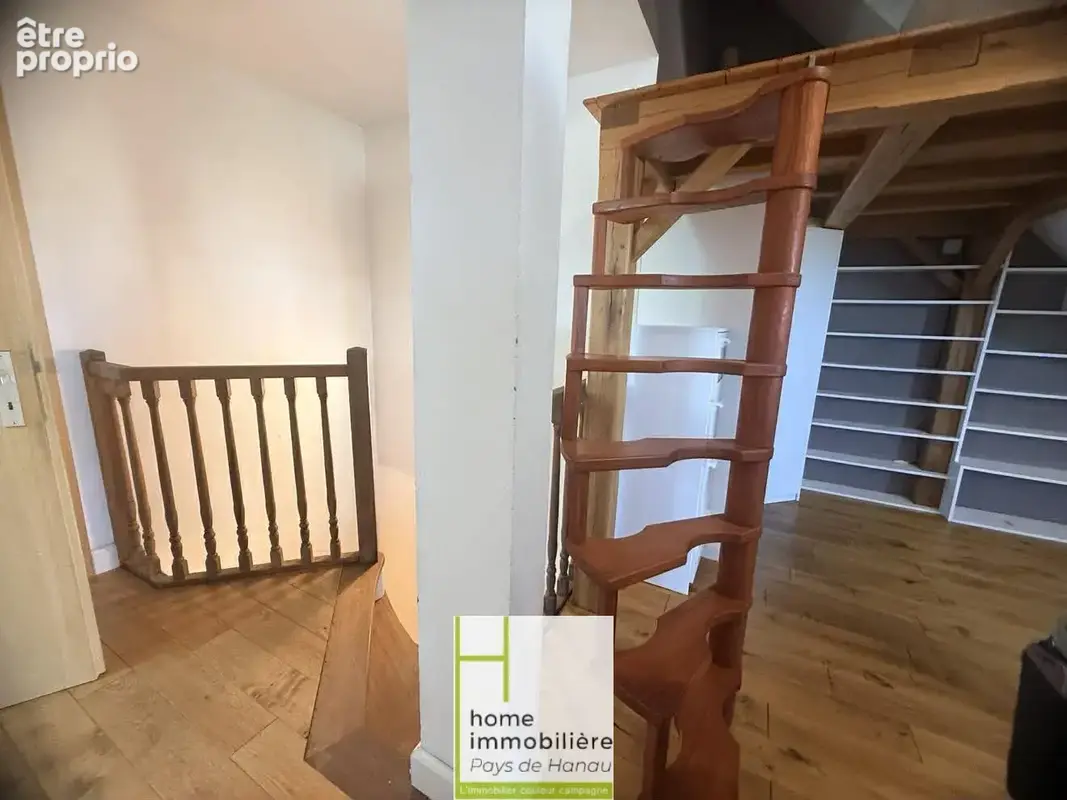 À Strasbourg, grand loft à acheter dernier étage 51 M2 SOL - photo 3