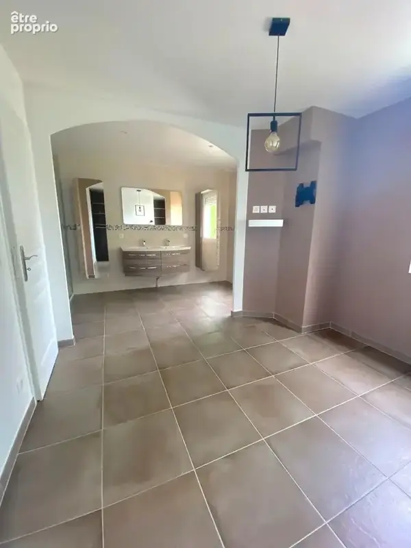 Villa recente  de type 5 sh 95 m2 sur une parcelle de terrain clos de 308 m2 miramas - photo 5