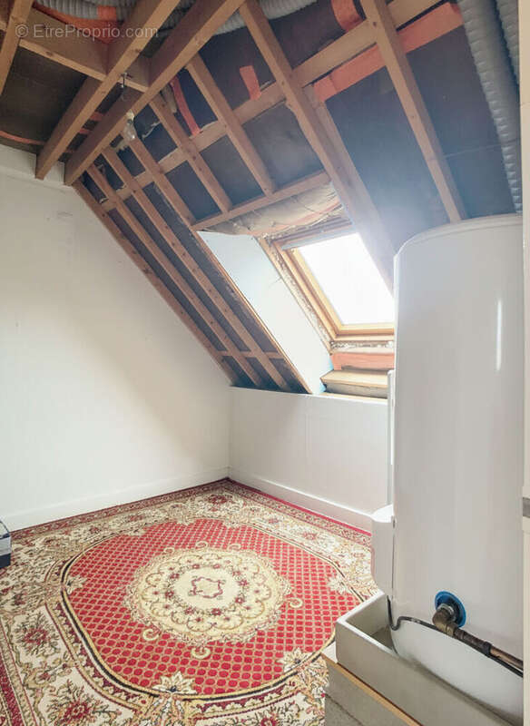 Maison à MONTENEUF