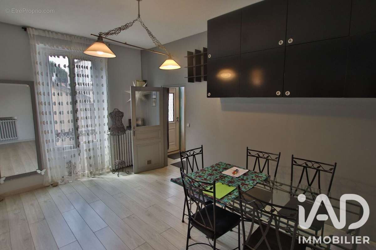 Maison 88 m² à Montereau-Fault-Yonne  - photo 4