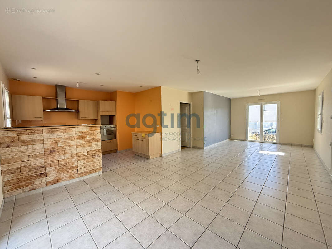 À vendre   Maison de plain-pied à Montaigu-Vendée - photo 4