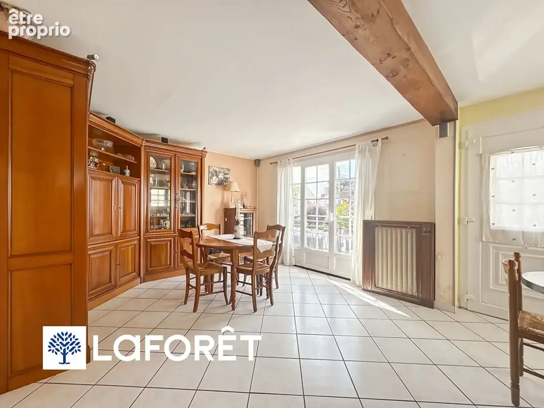Maison à vendre à Sainte Geneviève des Bois quartier pavillonnaire proximité écoles, commerces, transports - Réf 16816 - photo 3