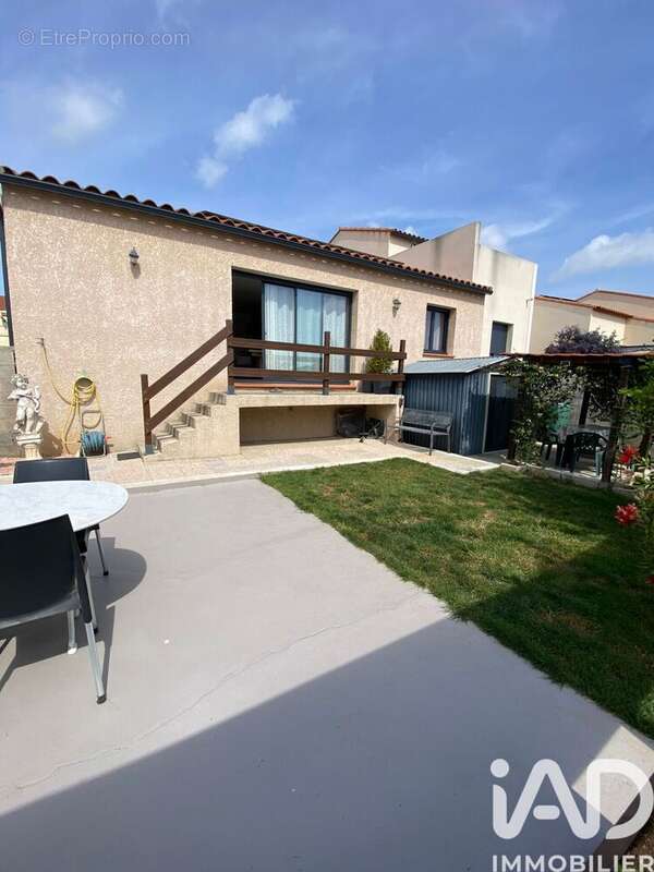 Photo 7