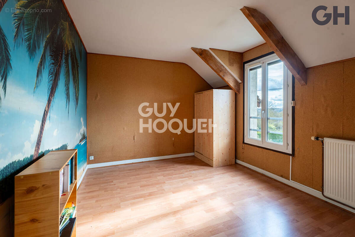 Maison à SOISY-SUR-SEINE