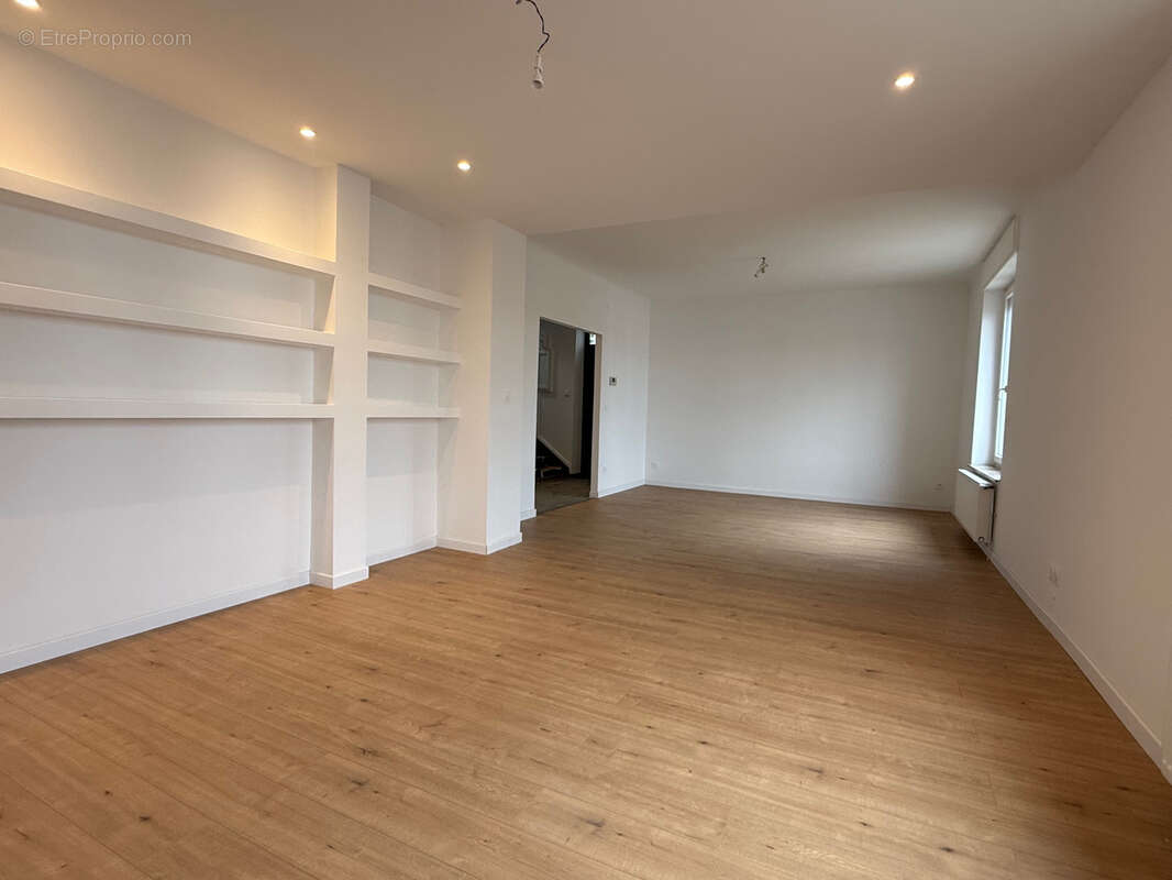 Maison à SCY-CHAZELLES