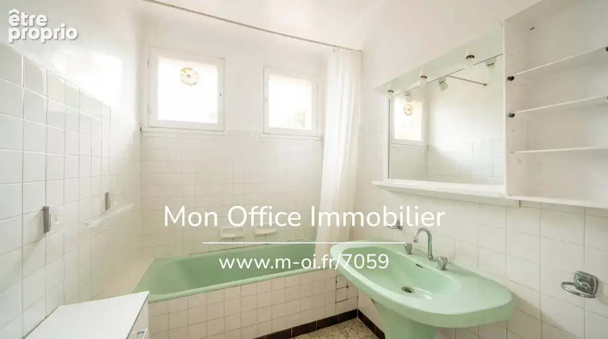Référence : 7059-SBA - Maison plain pied - Eguilles - Fort potentiel - Piscine - photo 14