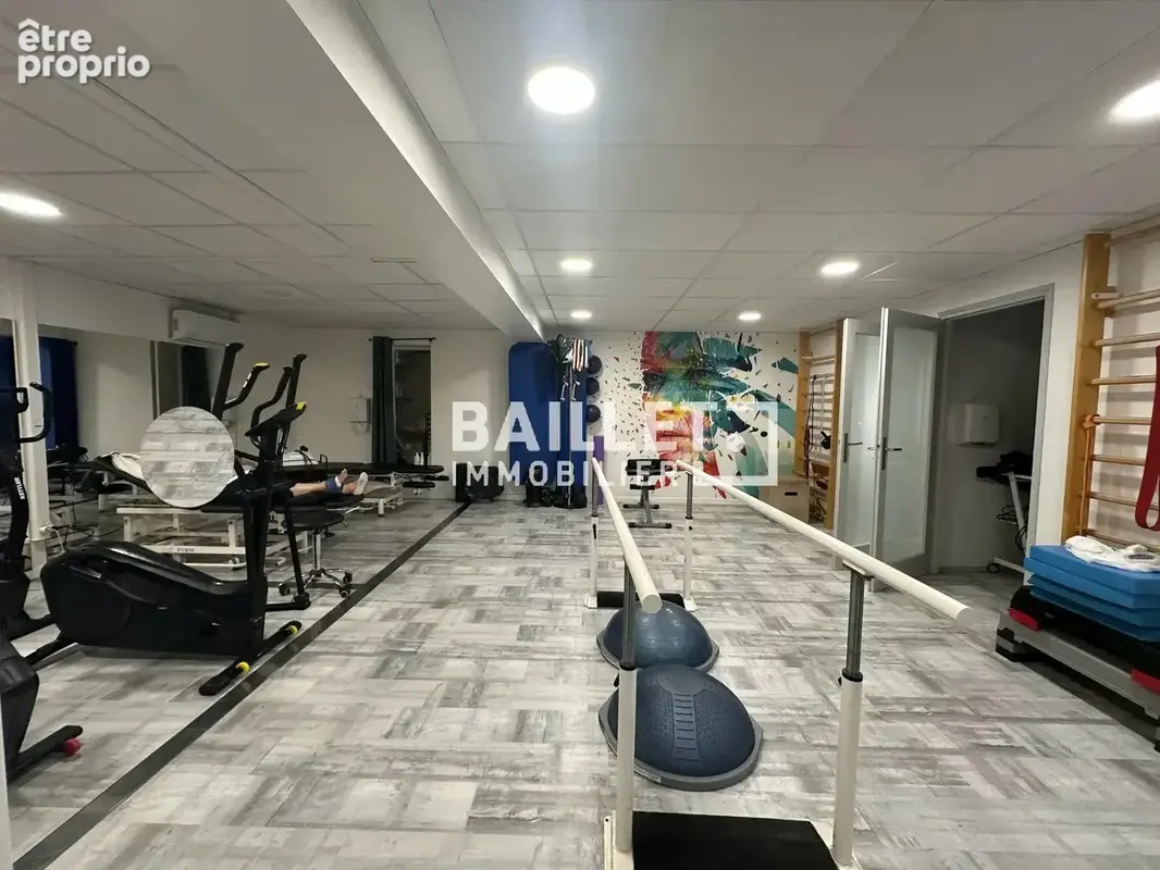 Antibes – bureau de 109 m² à vendre – proche port vauban - photo 11