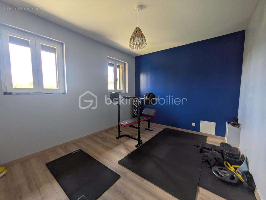 Villa d’architecte contemporaine avec piscine et domotique – 226 m² - photo 13