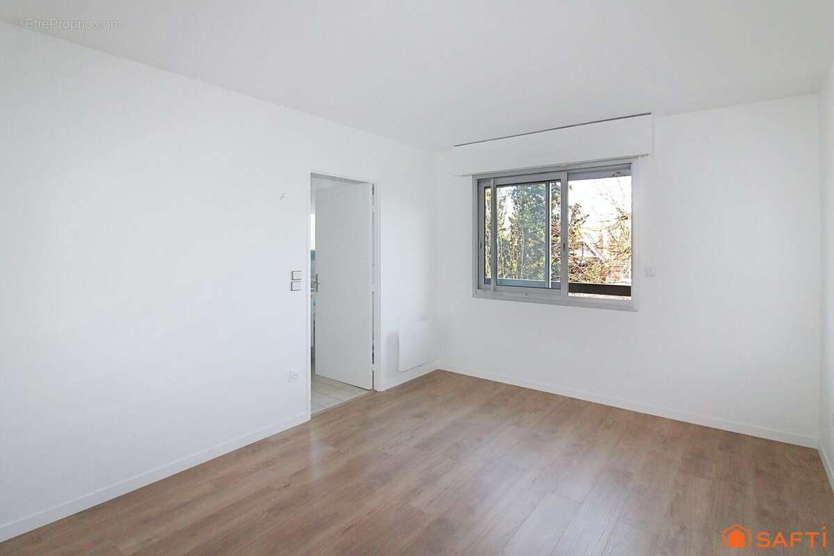 Photo 7 - Appartement à BOURG-LA-REINE
