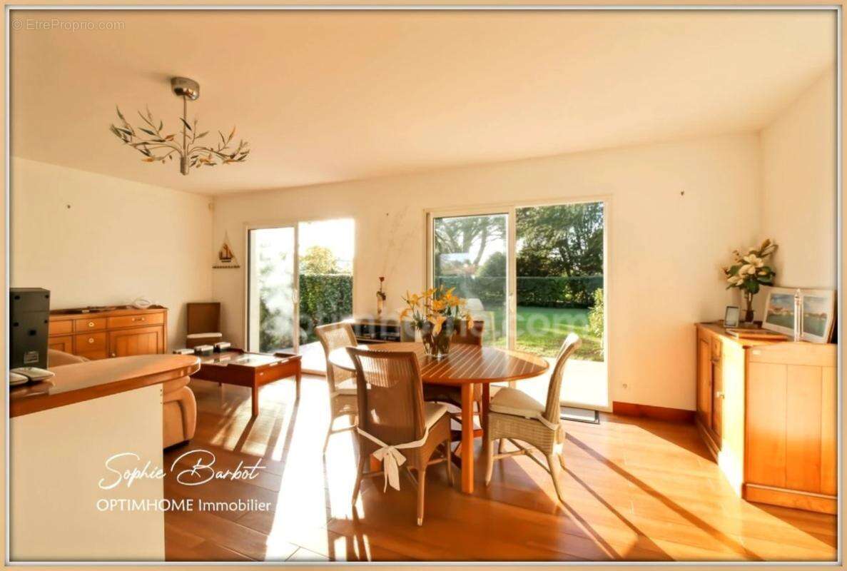 GUJAN-MESTRAS – Maison familiale de plain-pied avec piscine chauffée, double garage et calme absolu - photo 3