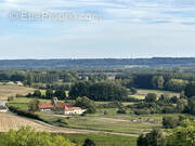 Maison à COUCY-LE-CHATEAU-AUFFRIQUE