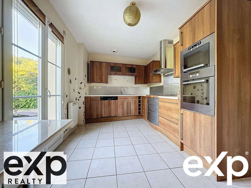 Maison à AMENUCOURT