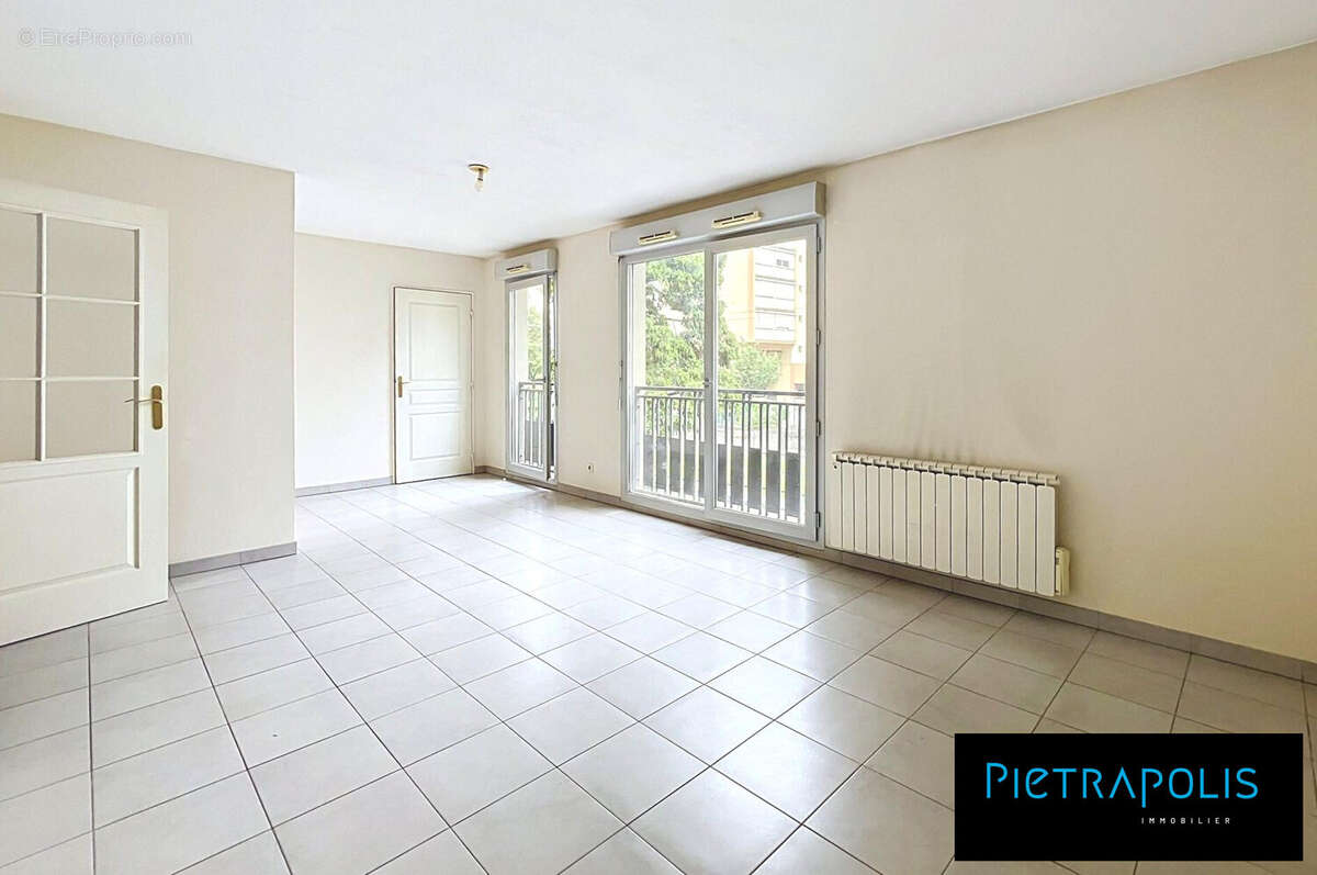 Appartement 34 m² à Villeurbanne  - photo 3