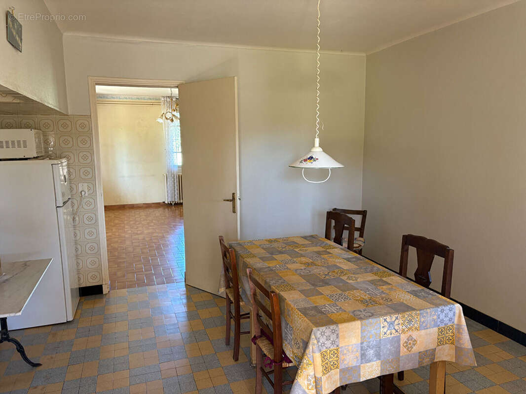 Maison T4 avec hangar à Moissac 4 pièces - photo 8