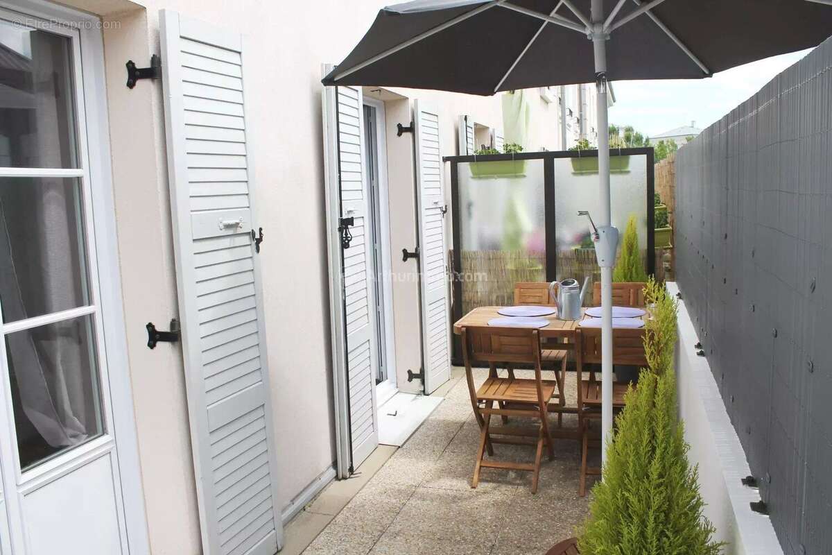 Appartement à SERRIS