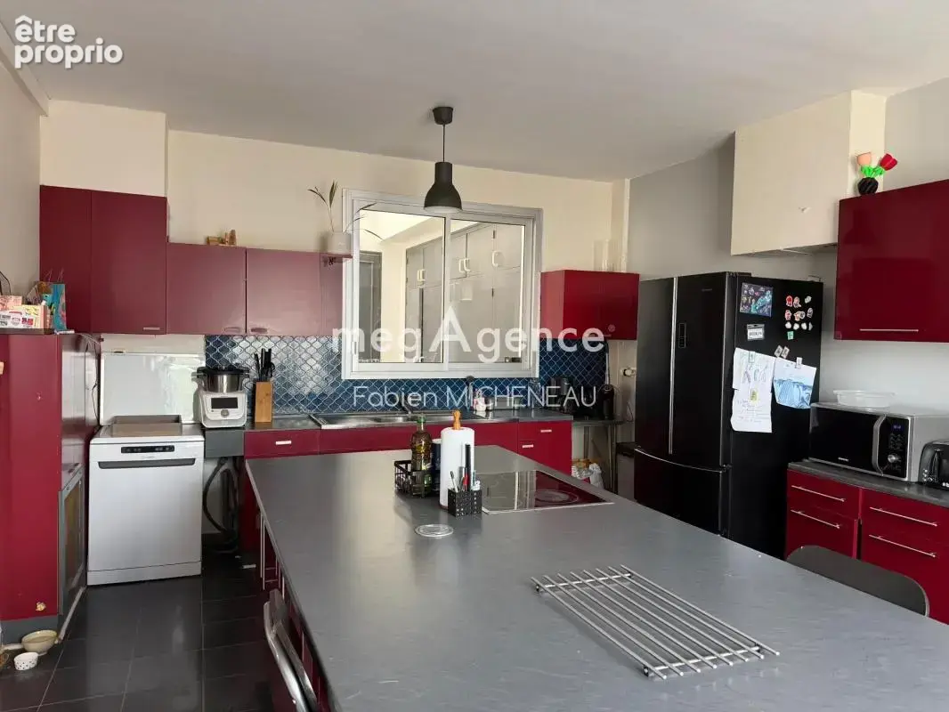 Maison Cholet quartier des Halles - 8 pièces - 196m² - photo 4