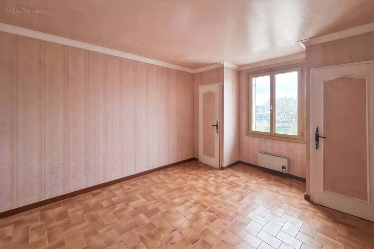 Maison à CHATEAURENARD