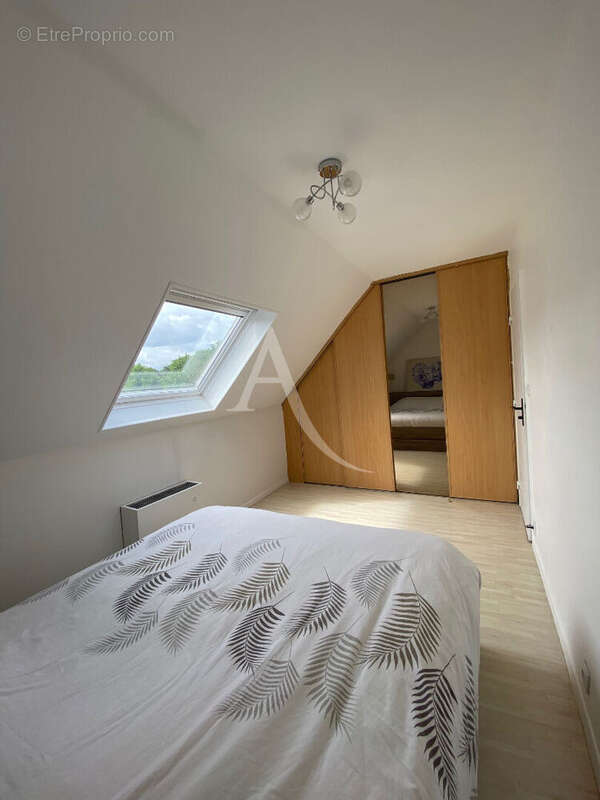 Appartement à EMERAINVILLE