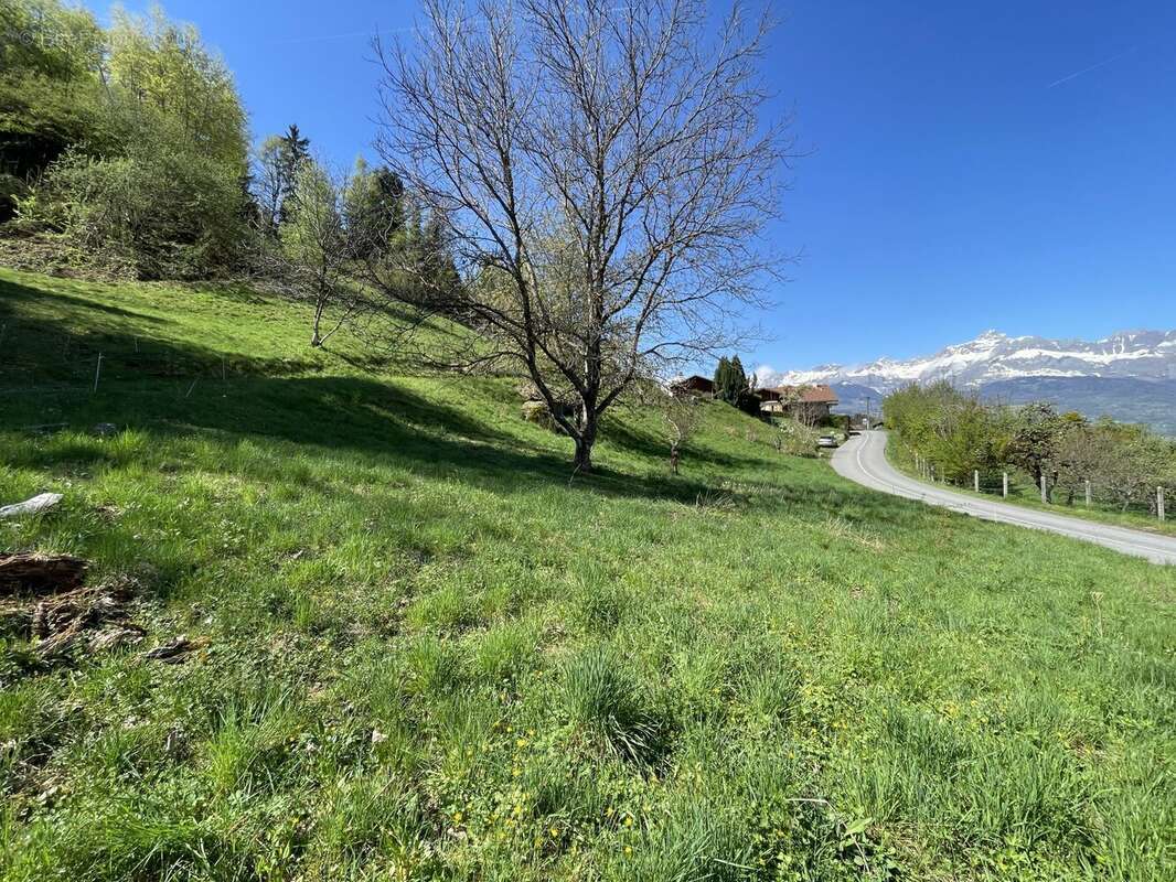 Terrain à SAINT-GERVAIS-LES-BAINS