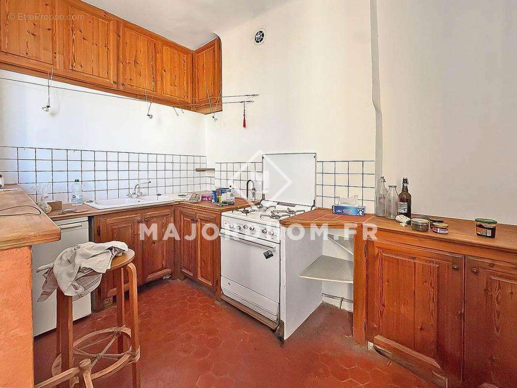 Appartement à MARSEILLE-6E