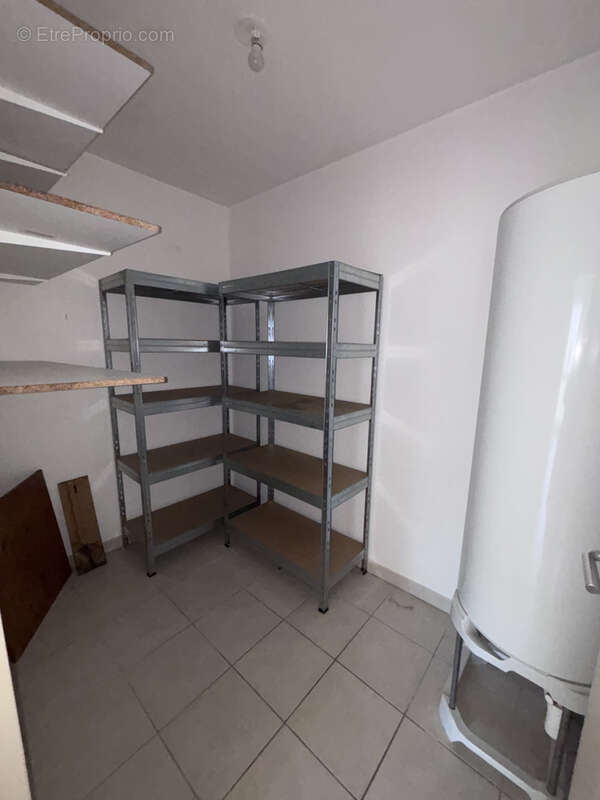 Appartement à MARSEILLE-7E