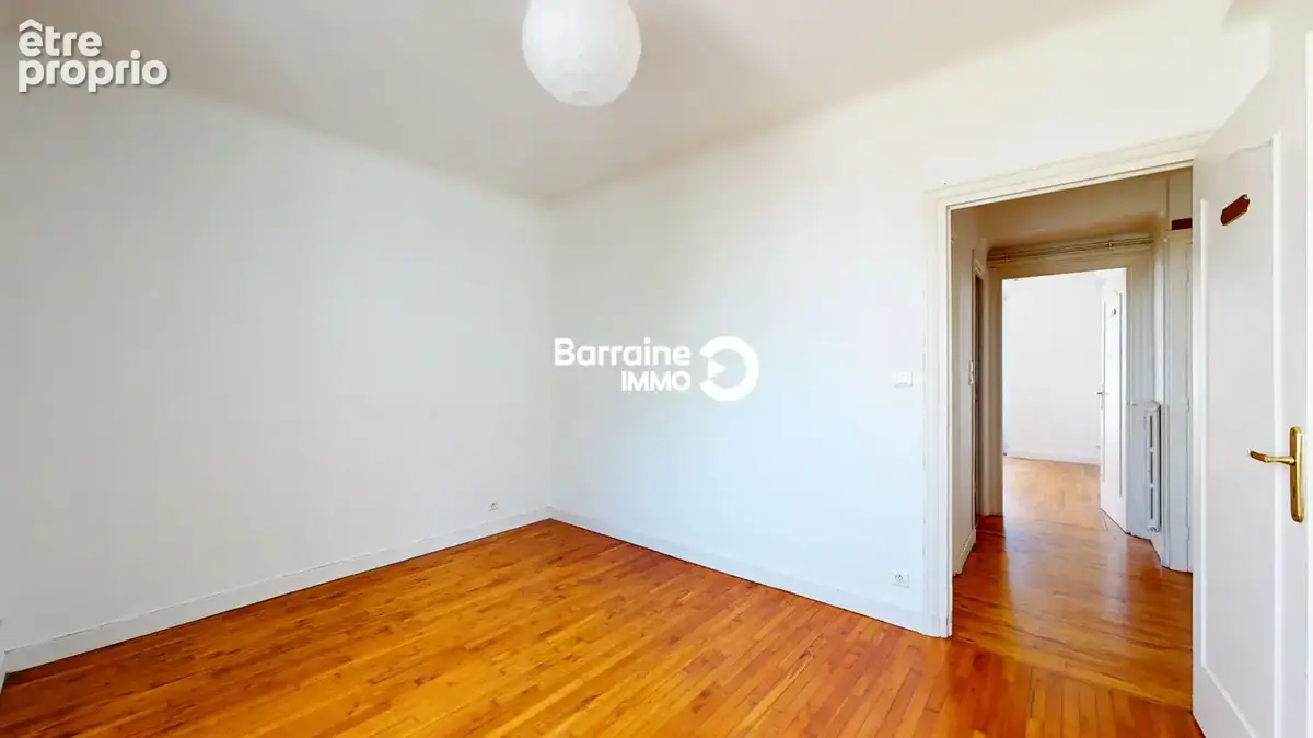 A vendre barraine immo - appartement t4 lumineux avec balcons  ascenseur - photo 16