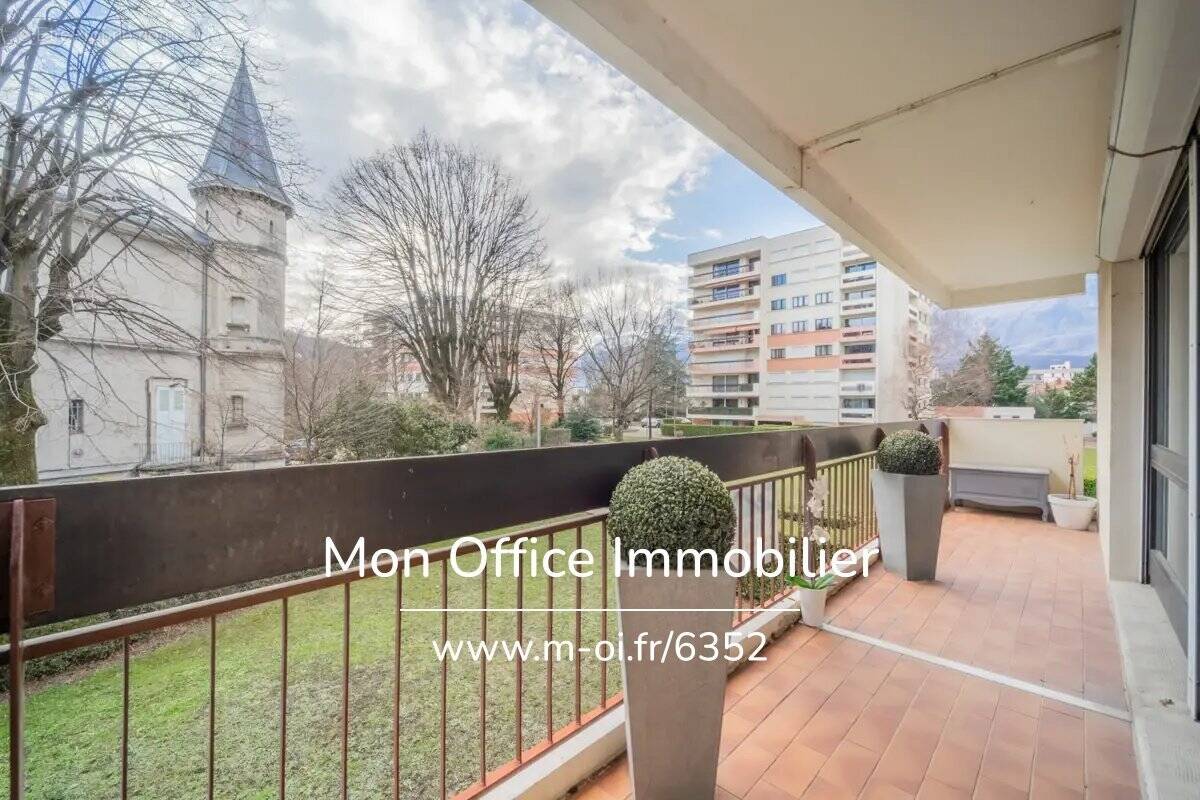 Appartement à ECHIROLLES