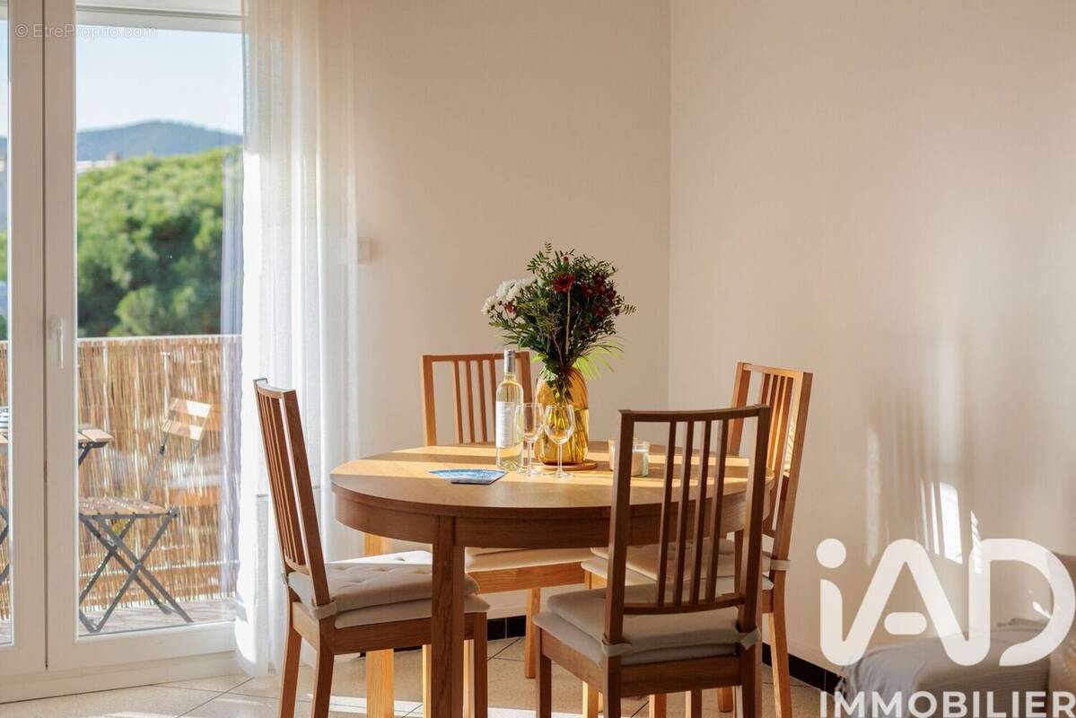 Photo 1 - Appartement à LE LAVANDOU