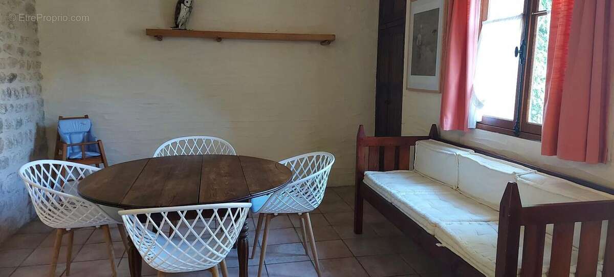 Maison à AUFFERVILLE