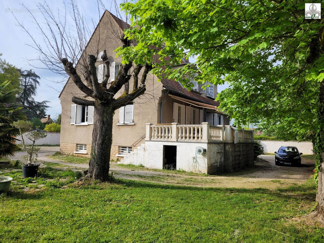 Maison à SENNECEY-LE-GRAND