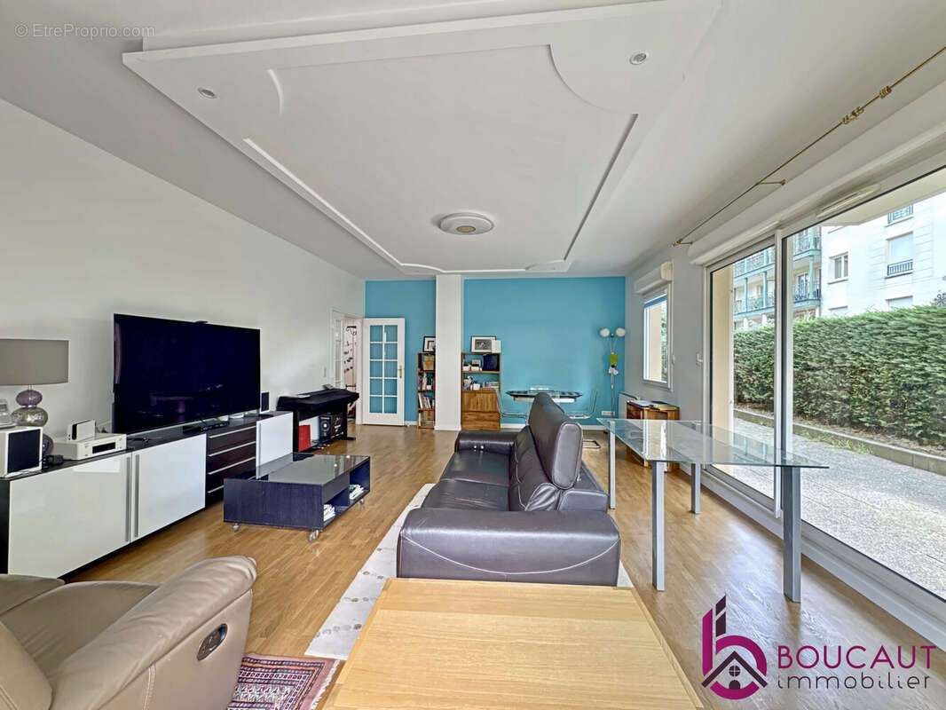 Appartement à LE PLESSIS-ROBINSON