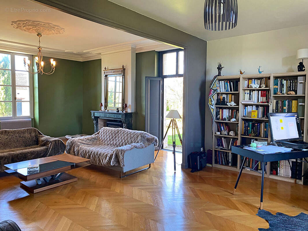 Maison à SAINTE-FOY-LA-GRANDE