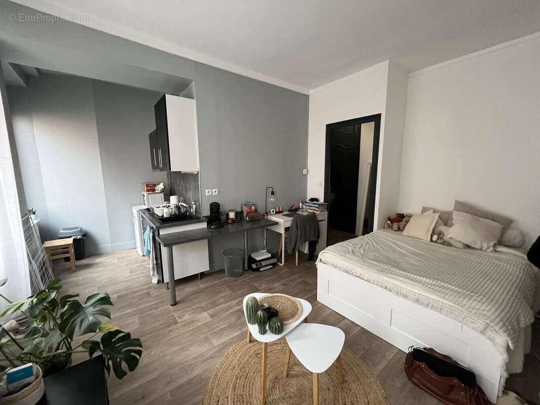 Appartement à SAINT-ETIENNE