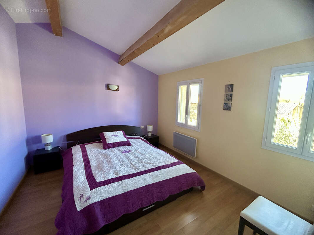 Maison à SAINT-QUENTIN-LA-POTERIE