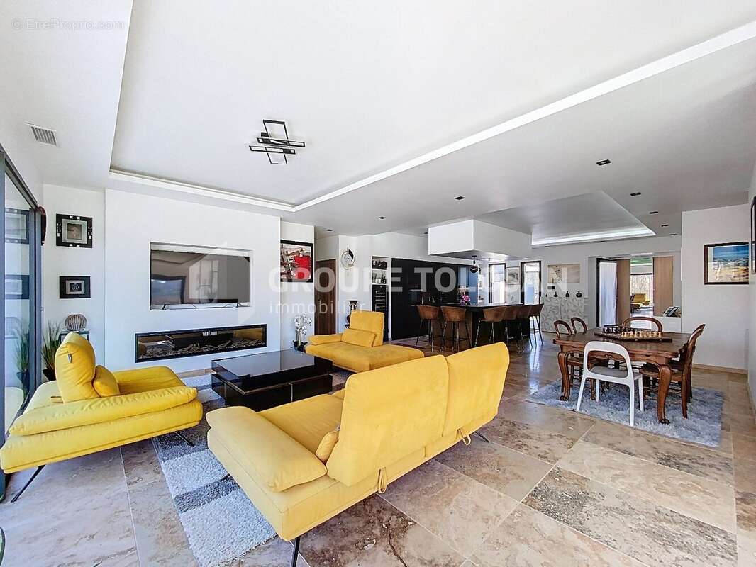 Maison à MONTGISCARD