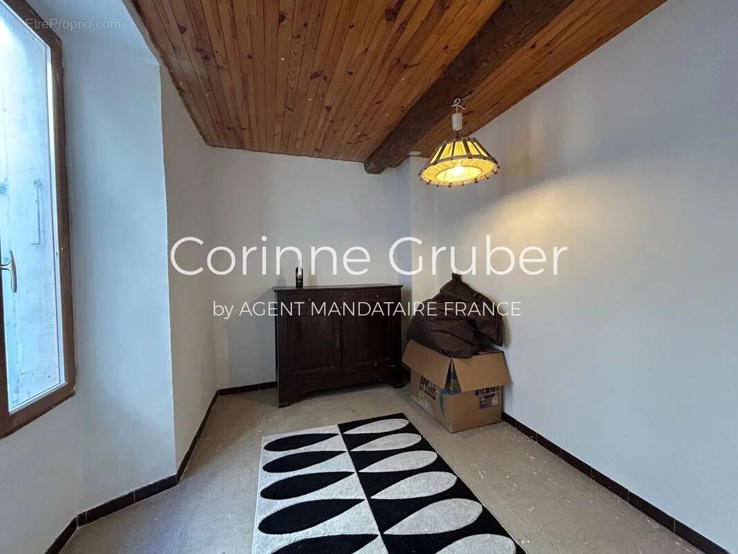 Appartement à MEZEL