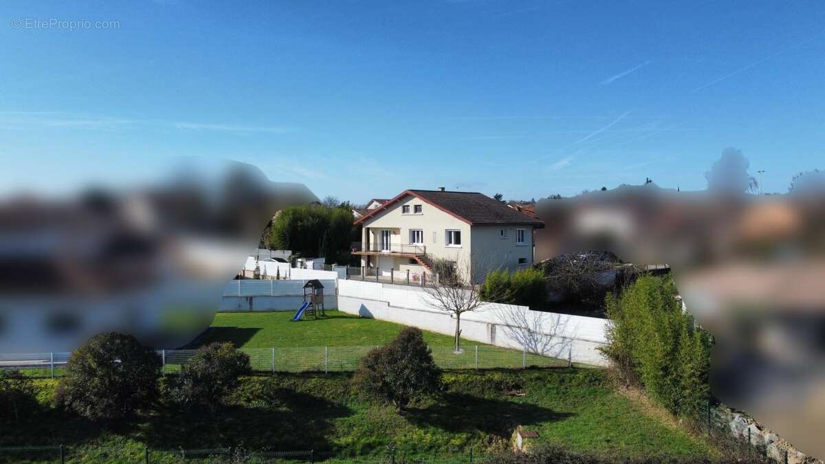 Maison à SAINT-JUST-CHALEYSSIN