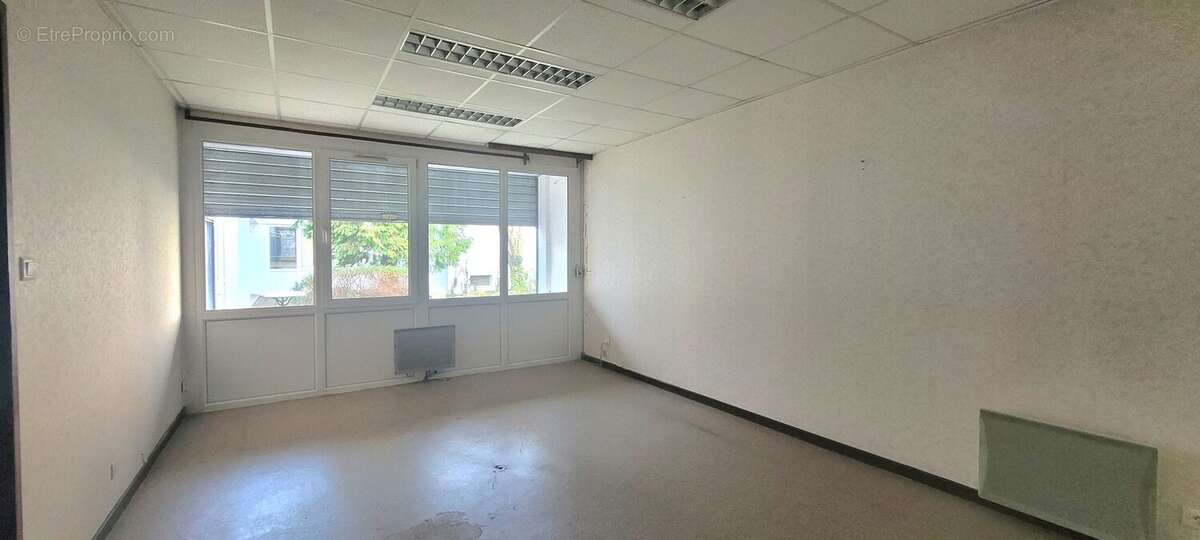 Commerce à SAINT-DIE-DES-VOSGES