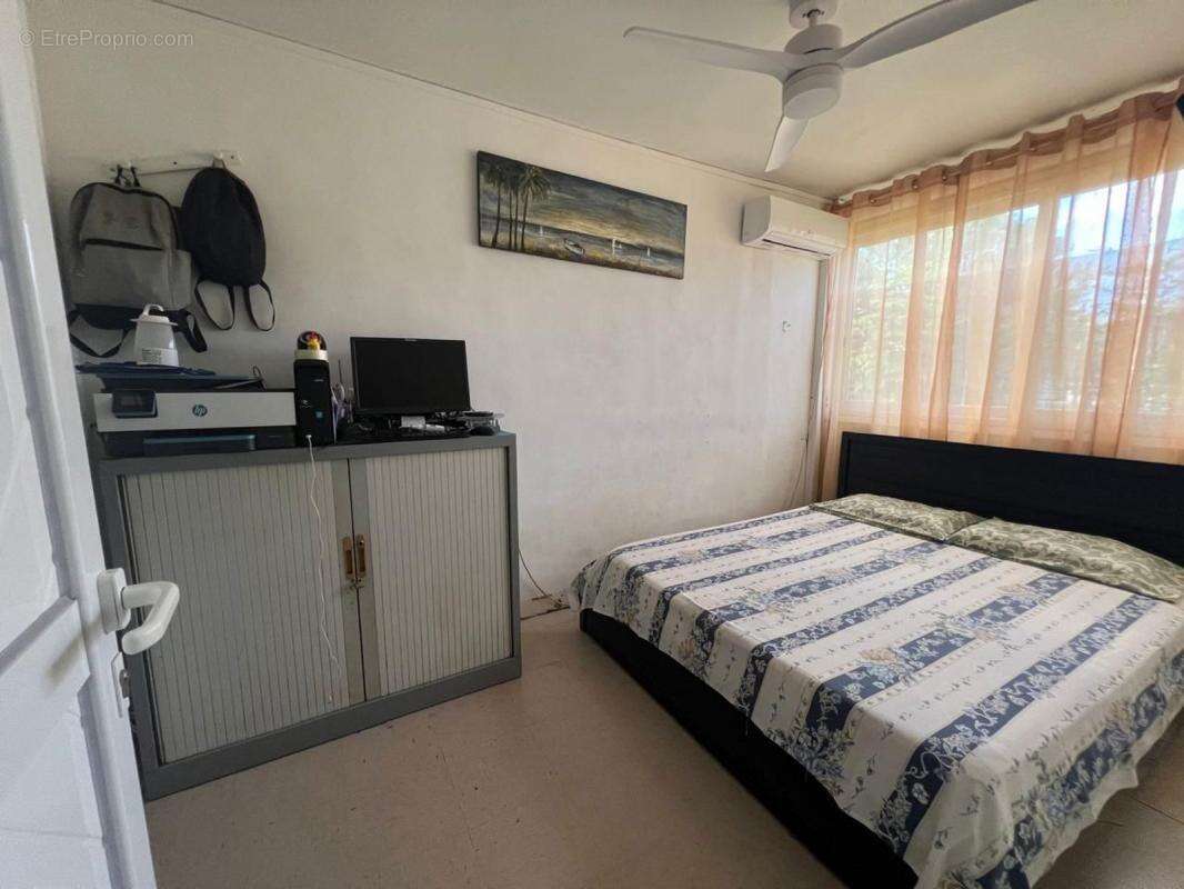 Appartement à LES ABYMES