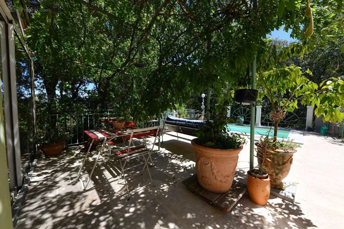Maison méridionale de 175 m² située à 8 km d'Uzès - photo 18