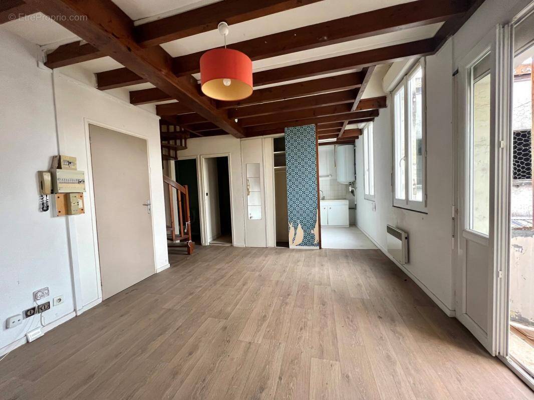Appartement à BORDEAUX