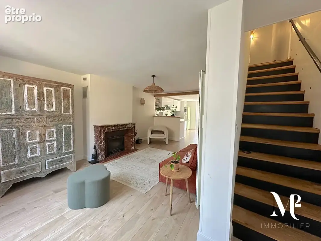 Maison en pierre 100 m² - Entièrement rénovée ! - photo 7