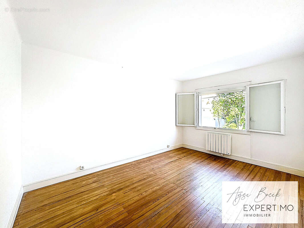 Maison à ROUSSILLON