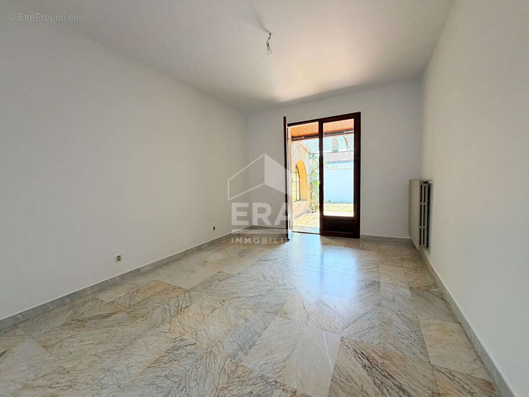 Maison 183m² à le puy-sainte-réparade - photo 8