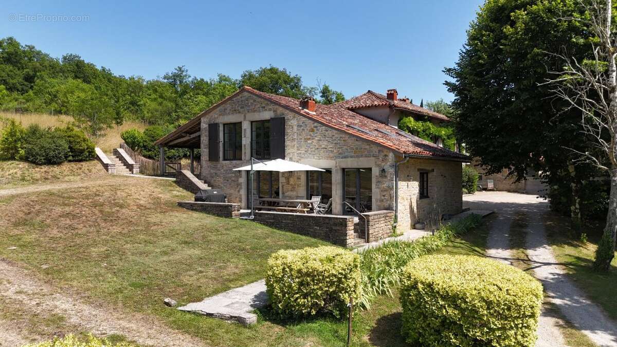 Maison à SAINT-ANTONIN-NOBLE-VAL