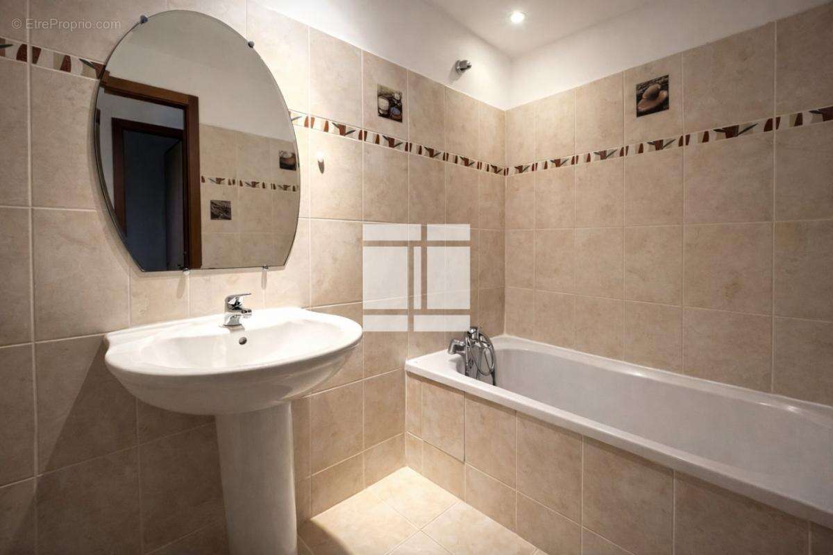 Appartement à SANTA-LUCIA-DI-MORIANI