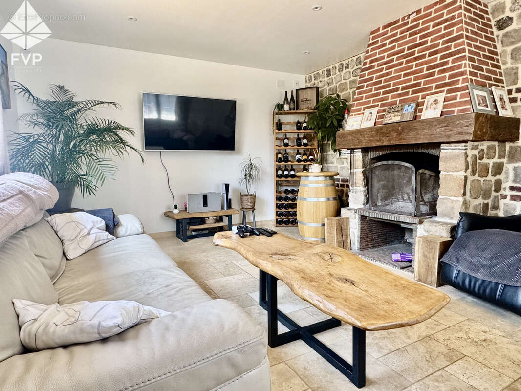 A VENDRE - SOTTEVILLE-SUR-MER   Une opportunité rare dans un village prisé de la Côte d'Albâtre ! - photo 8